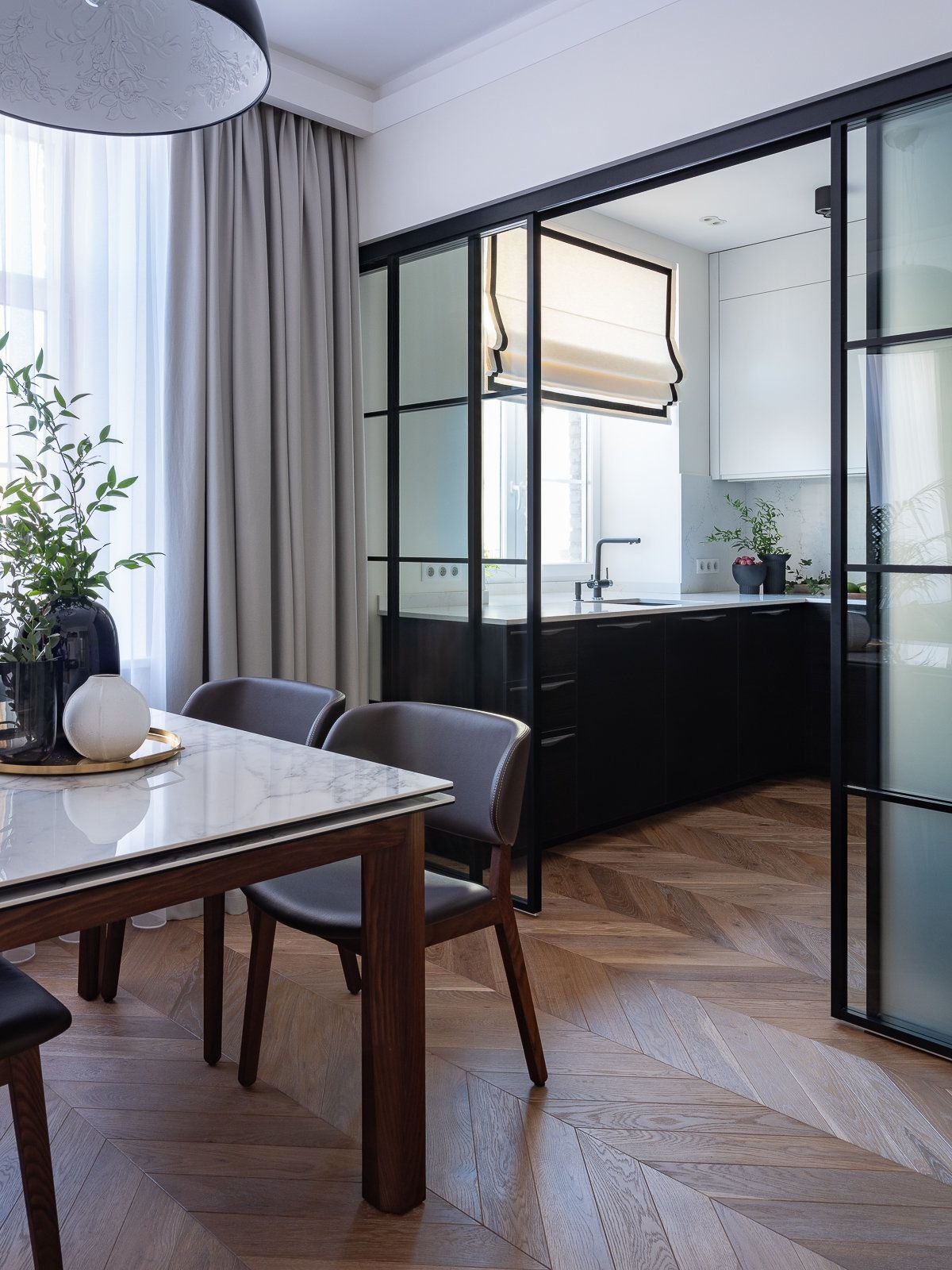 Перегородки между гостиной и кухней